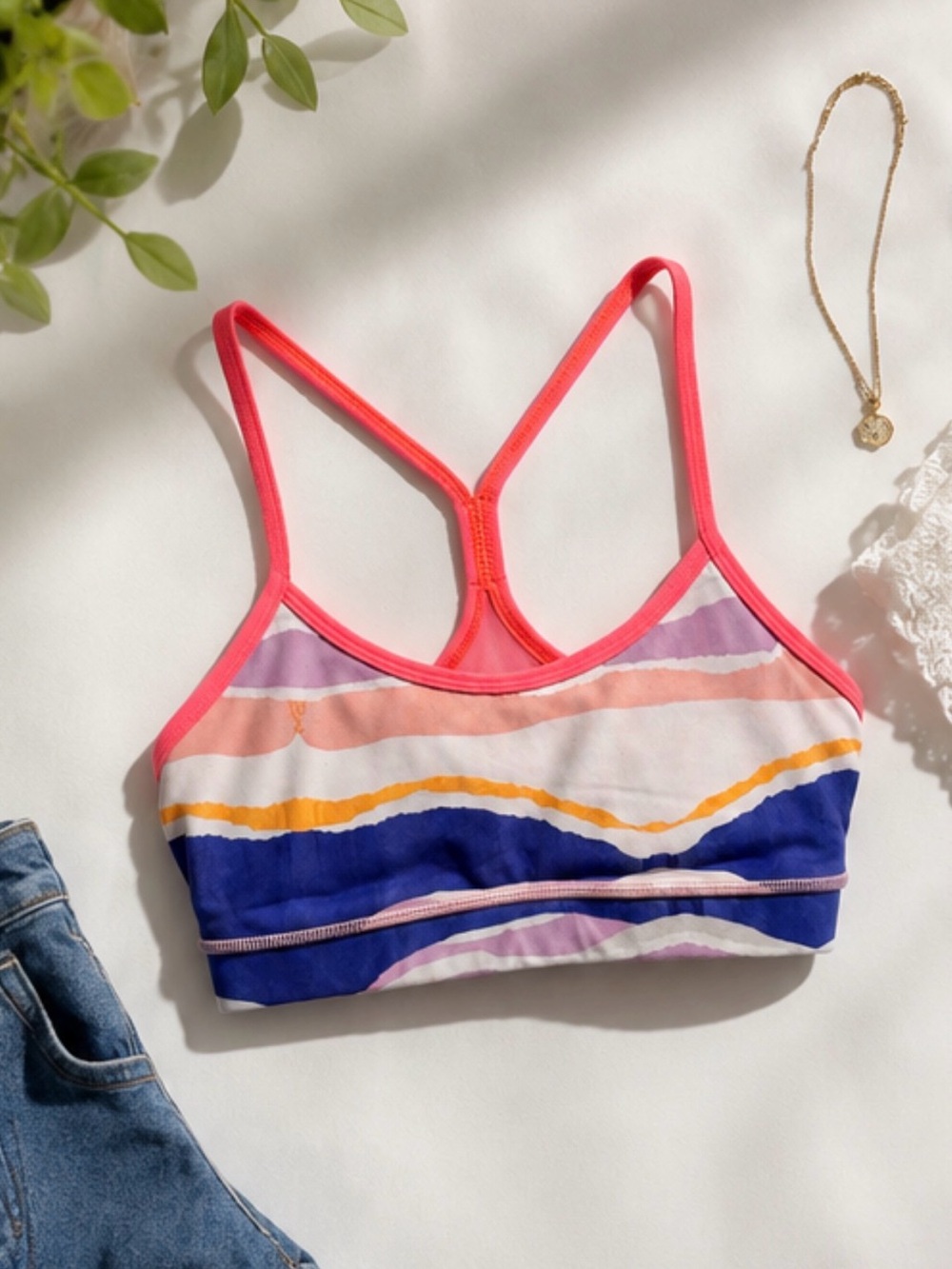 💕Lululemon Printed Y Sports Bra💕
